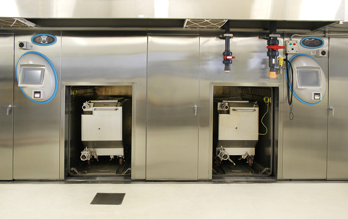 Autoclave chambers